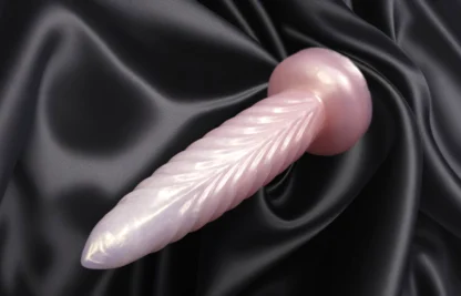 dildo-pearl-tower-photo